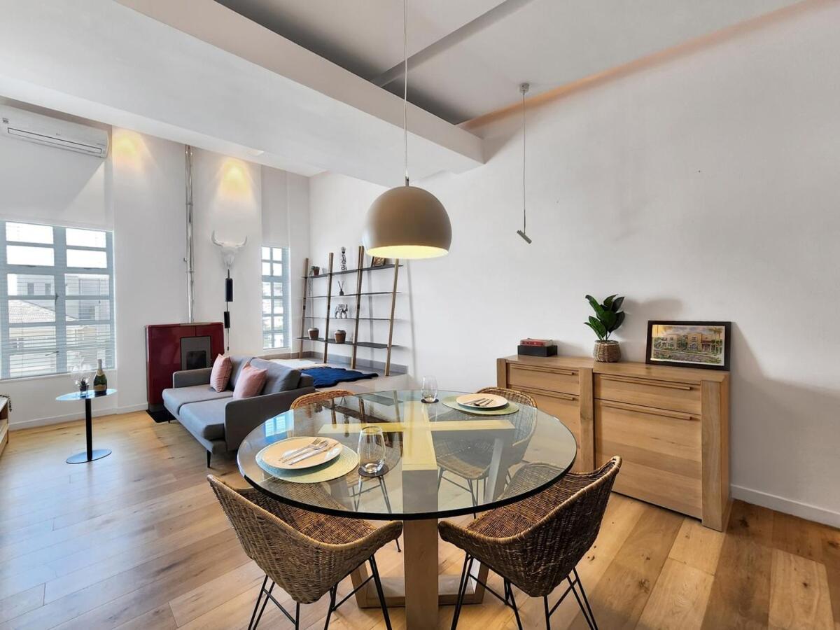 Apartment Stylish, Comfy-fully Equipped, Secure Home-fireplace Kapstadt